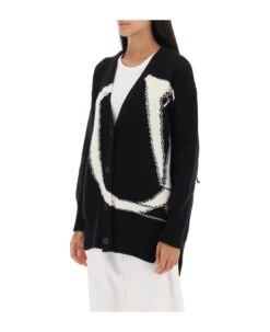 Off-White Ow Logo Intarsia Cardigan 9 Off-White Ow Logo Intarsia Cardigan -Femme Mode Shop 947dca5c0d463dc01c704a1bcc6cded1