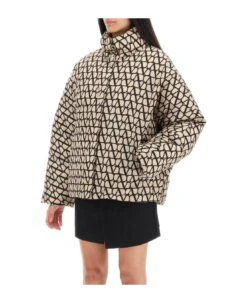 Valentino Toile Iconographe High Neck Puffer Jacket -Femme Mode Shop a32999571dd232aa9b4698739b4e76cb