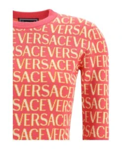 Dua Lipa X Versace Sweater 7 Dua Lipa X Versace Sweater -Femme Mode Shop b9bca239f7758665c24b80ee12924b74